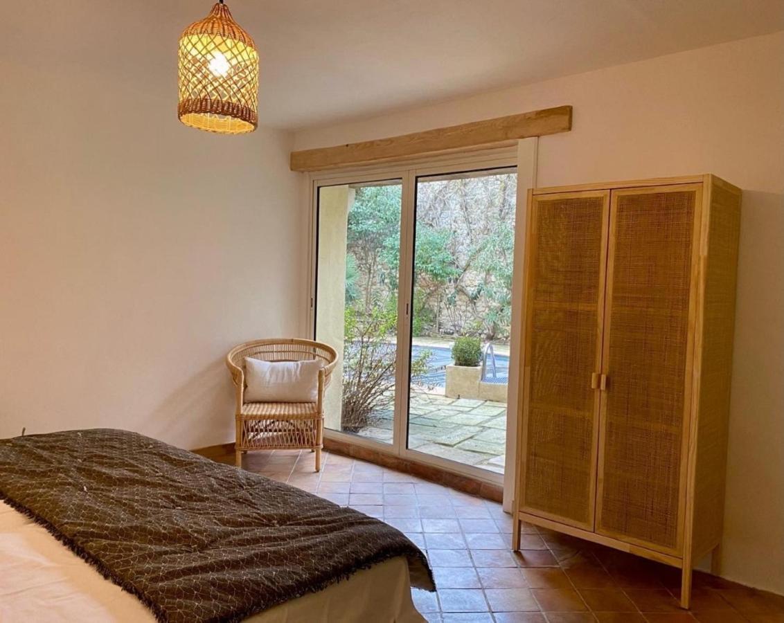 La Maison Des Autres, piscine chauffée, chambres d'hôtes proches Uzès, Nîmes, Pont du Gard Saint-Genies-de-Malgoires Esterno foto