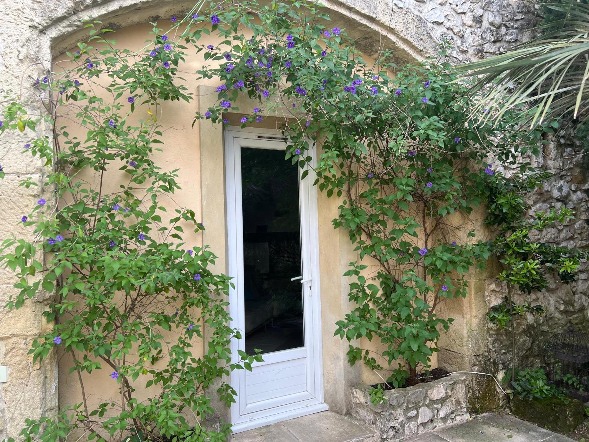 La Maison Des Autres, piscine chauffée, chambres d'hôtes proches Uzès, Nîmes, Pont du Gard Saint-Genies-de-Malgoires Esterno foto